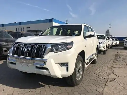 2020款丰田霸道到港,依旧搭载4.0v6发动机