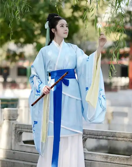 汉服改良曲裾传统汉服