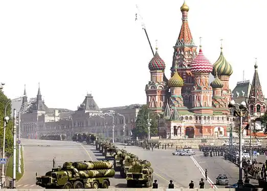 的包括:《胜利者凯旋进行曲》,《向斯拉夫女人告别》,《神圣的战争》