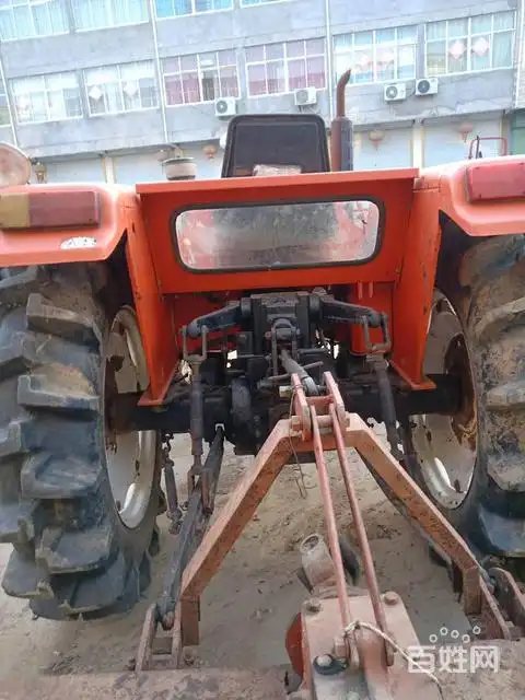 奔野554拖拉机
