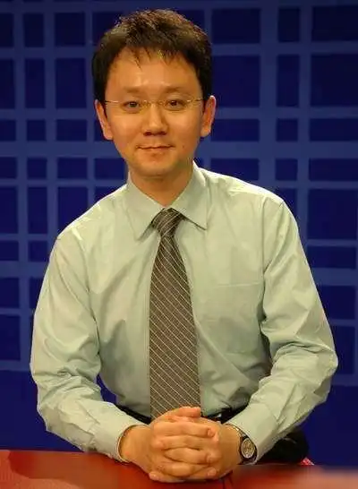 广东电视珠江台节目主持人薛乐新时代的青年才俊主持人