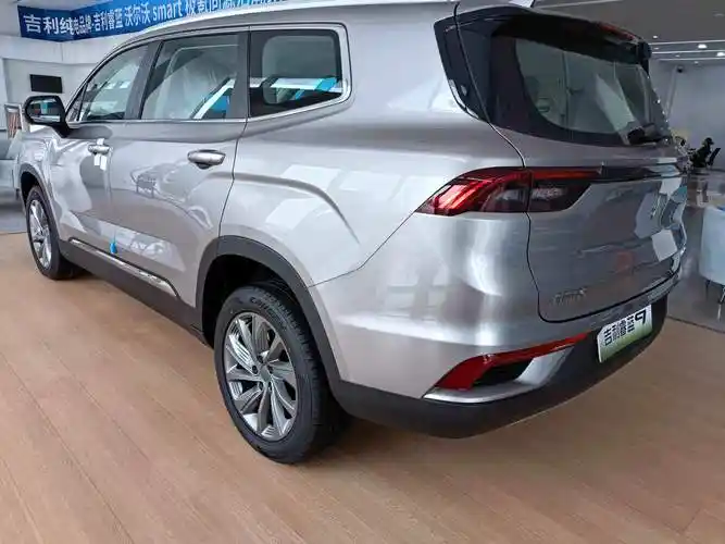 吉利大七座纯电suv,库存清货,落地不到