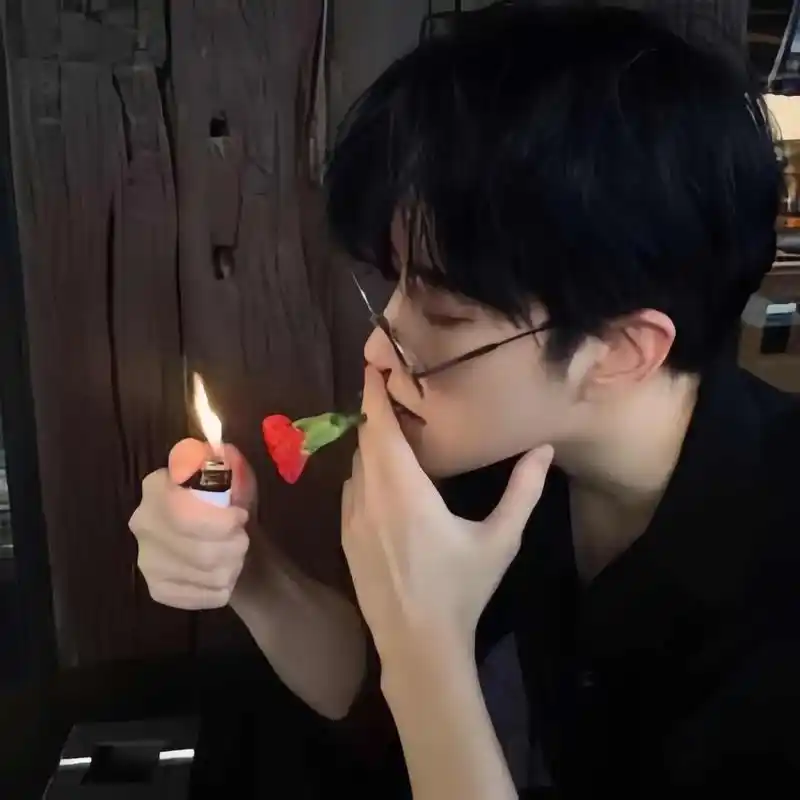 孤独感男生头像真人#孤独感拉满的男生. #丧系头像#孤 - 抖音