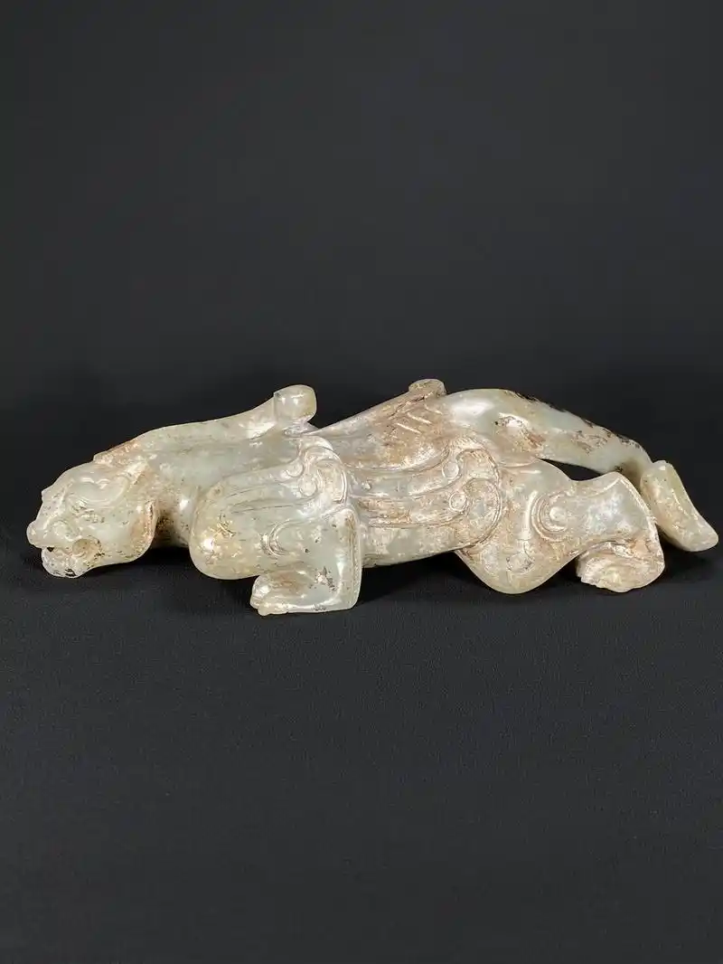 汉 和田玉籽料 白玉受沁 辟邪兽 神兽 大摆件