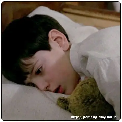 梦见自己和女孩在嬉水