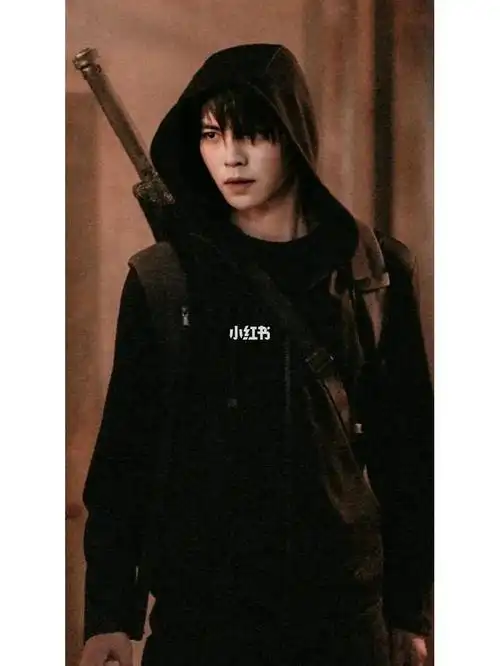 欢迎评论7215#张起灵 #肖宇梁 #杨洋 #黄俊杰 #赵东泽 #成毅