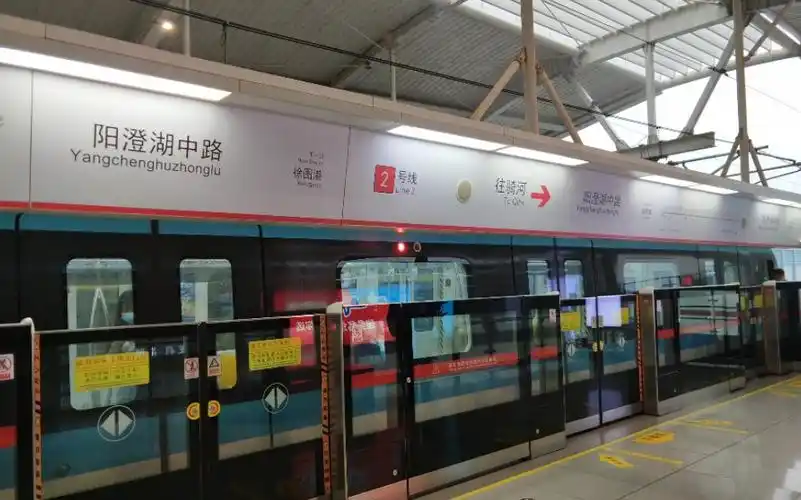 苏州地铁2号线中部区间整个苏州市唯一的高架段