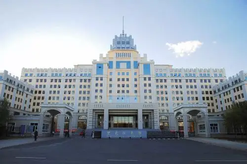 校庆日黑大七十八岁生日快乐