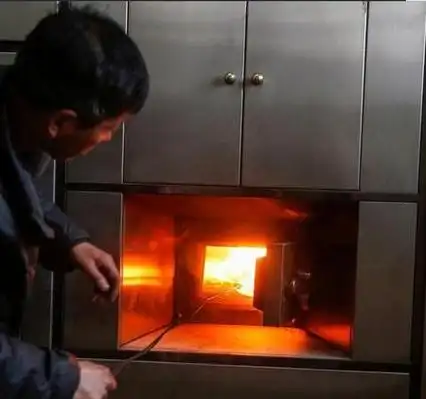 火葬场火化的全过程家属可以看吗(殡仪馆火化间) - 看百科