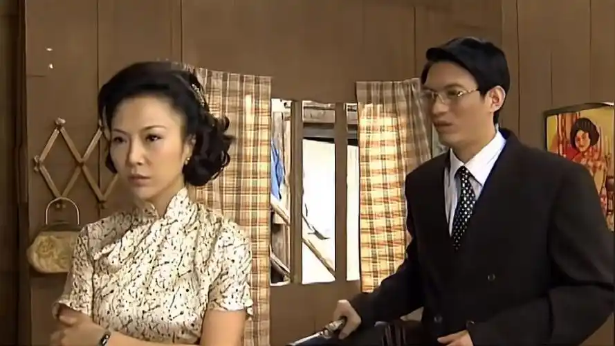 房客丈夫彻夜不归韩师奶生气质问丈夫赶紧掏出钱