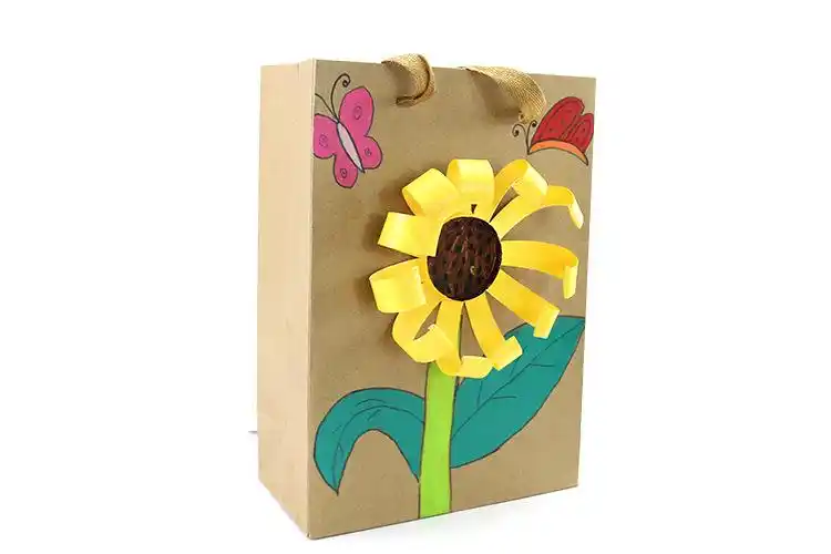 手提牛皮纸袋儿童手工diy绘画涂鸦环保袋幼儿园益智玩具装饰袋子