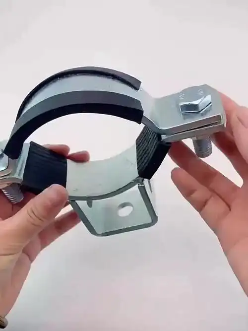 镀锌重型双立管卡消防管道抗震支架双螺栓o型加厚抱箍焊接方卡