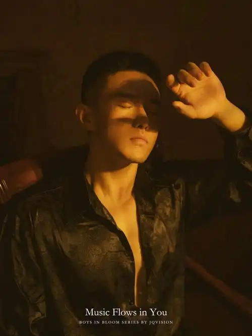 祝自己生日快乐98969797@日常薯@薯队长@jqvision#写真分享