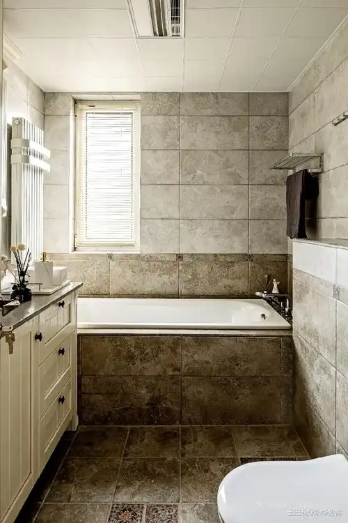 《红叶林》·180㎡美式风格卫生间马桶美式田园卫生间设计图片赏析