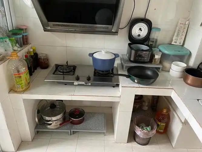 老式厨房翻新贵吗