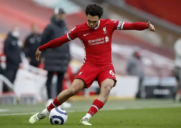 批评与赞美共存阿诺德正开启转型之路