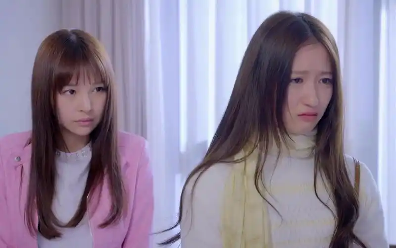 贴身校花e02夏诗涵坠崖,楚雅柔托付仙药