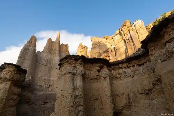 中国云南省楚雄彝族自治州元谋县,是一个以土林景观为主的旅游胜地