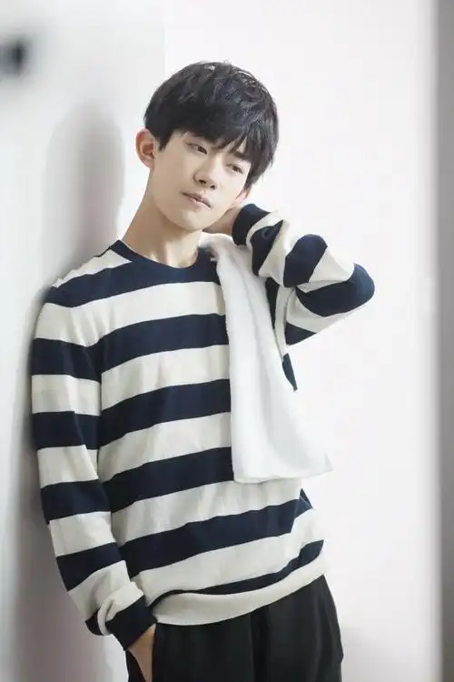 5位00后男艺人颜值排名,王源第二,范丞丞上榜,第一最帅