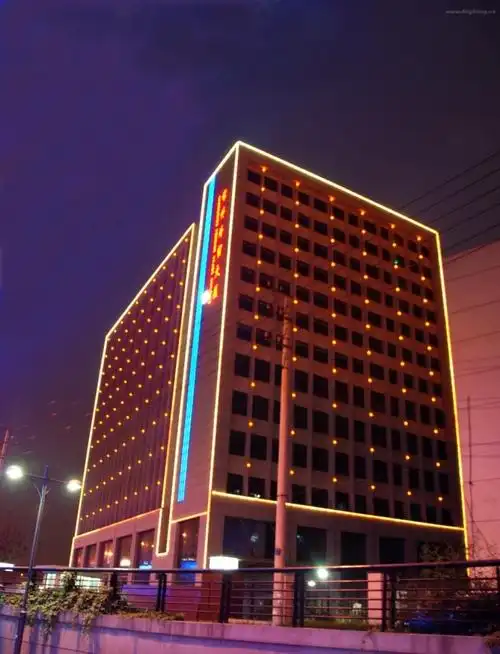 led点光源内控外控七彩单色点光源防水灯户外跑马灯爆闪灯装饰灯