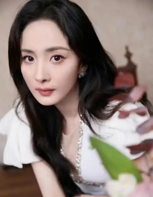 高清锁屏壁纸杨幂第1654期