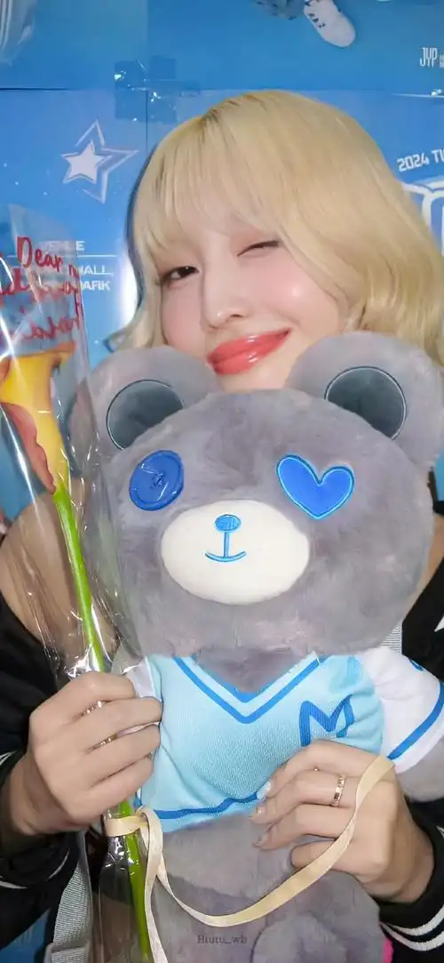 momo平井桃壁纸来啦～🧸🔆