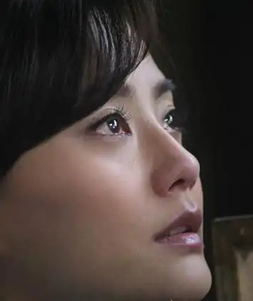 女星凄美流泪的样子,谁最让你动心?(组图)