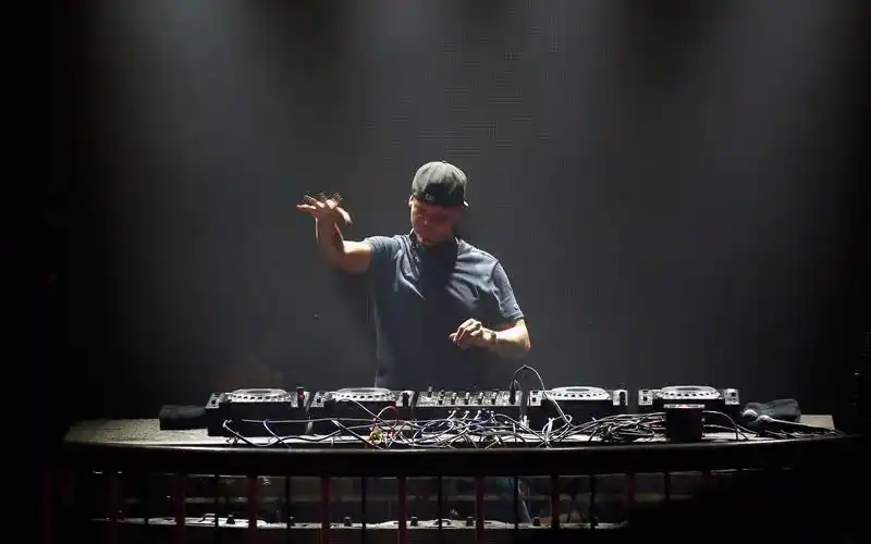 avicii2016umf音乐节前半场高清1080p