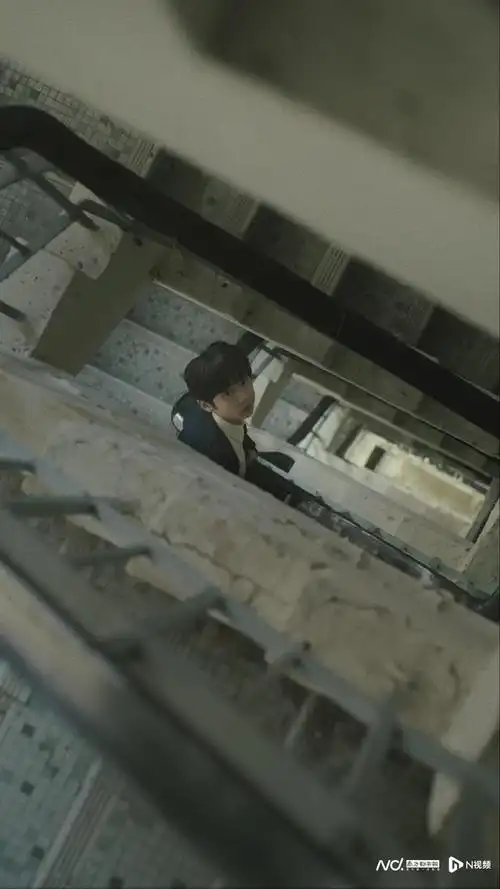 年少日记卓亦谦当你在正视创伤时起码可以找一个出口