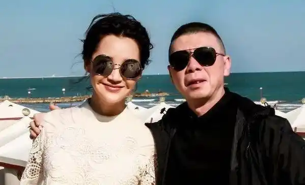 揭秘51岁许晴未婚之谜!历经6任男友,陈凯歌和刘波为她离婚!