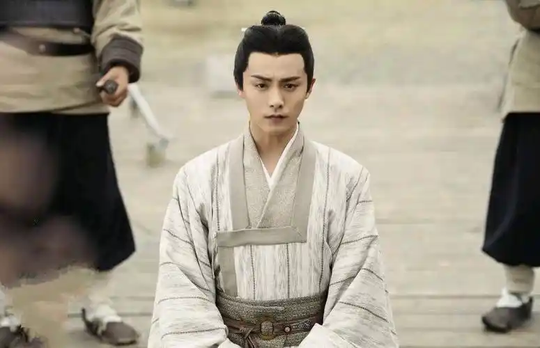 原创历史上最帅的三位美男子其中一位出门被女粉丝围堵被活活看死