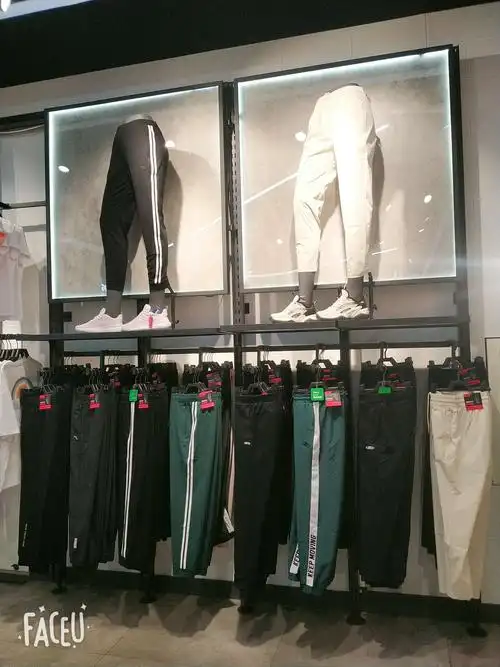 南大街1号店陈列回传