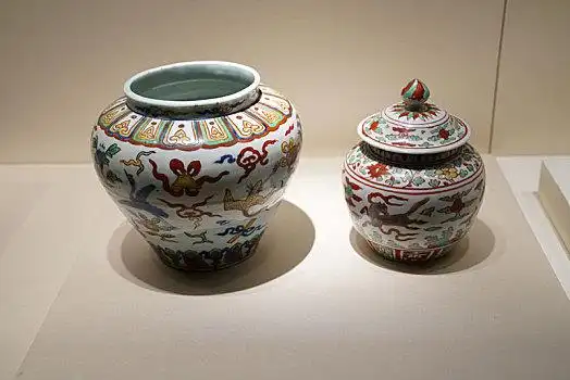 瓷器展图片