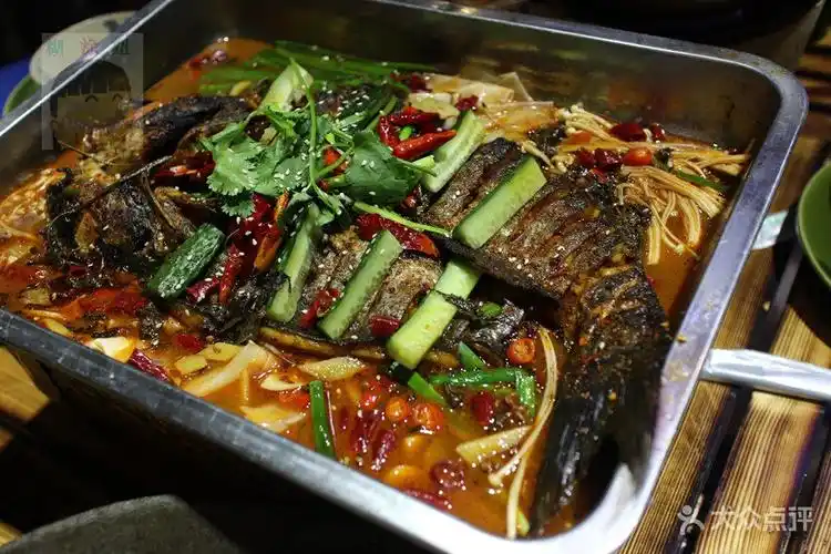 塘坊夜市-特色烤鱼-菜-特色烤鱼图片-西安美食-大众点评网