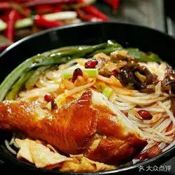 鸡腿螺蛳粉