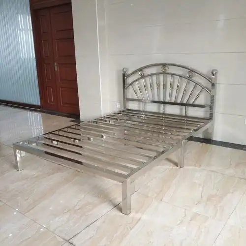 8米1.5米 双人床 现代简约出租房1.2米铁架铁艺床304