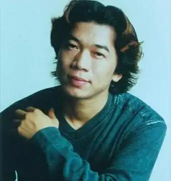 凭思乡曲《流浪歌》走红的陈星,第一代国产民谣歌手还有谁记得他-要点