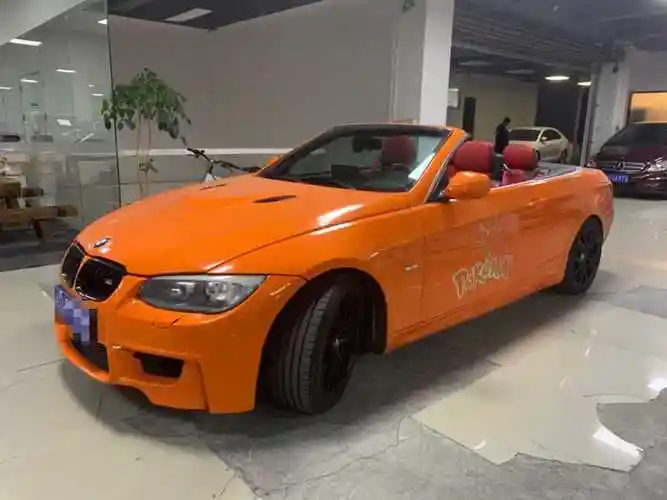厦门2011年1月宝马宝马3系2011款325i敞篷轿跑版橙色手动挡