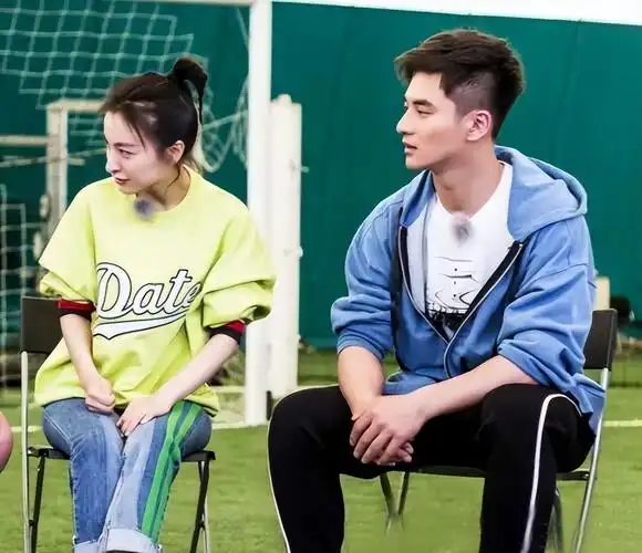 吴昕郑凯恋情被扒,娱记曝两人相恋多年已同居,感情稳定也很低调