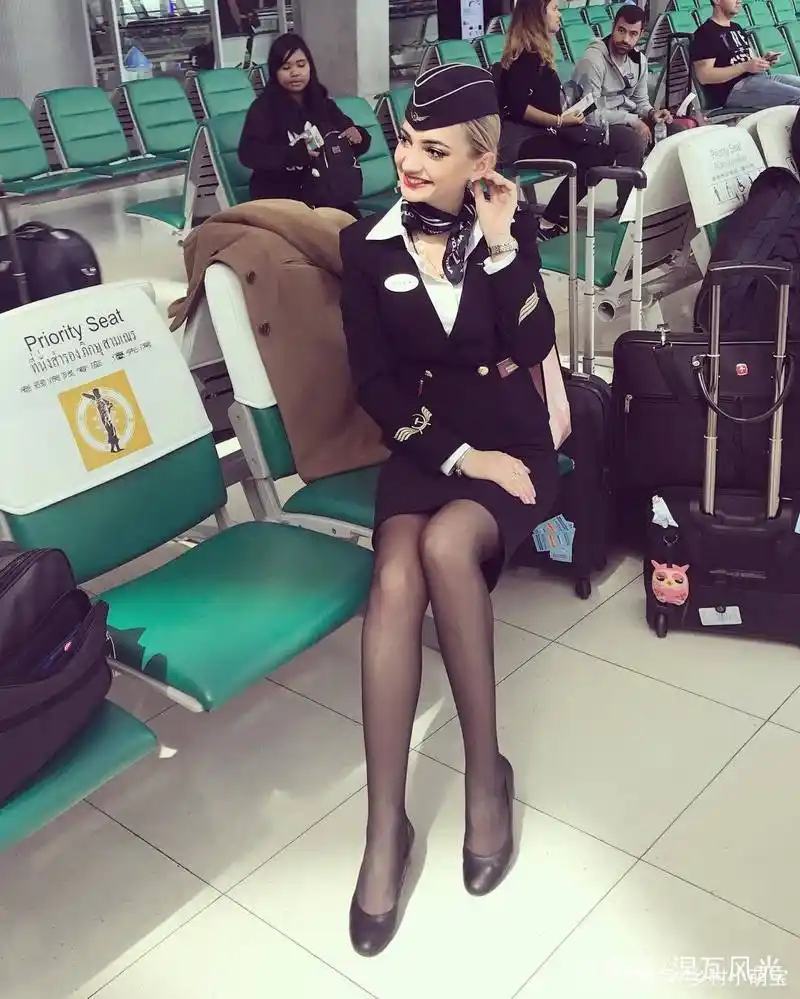世界各国空姐大比拼,看看哪家颜值更高