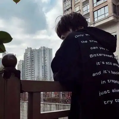 干净好看的优质背影帅气男头