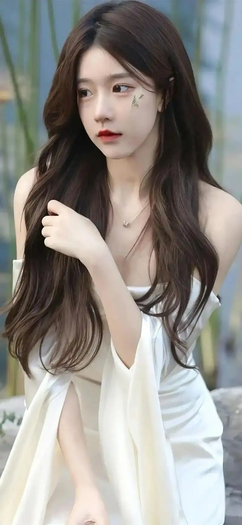 壁纸丨这么纯欲的小姐姐就怕你拿捏不了