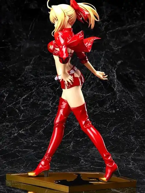 尼禄 赛车ver.手办