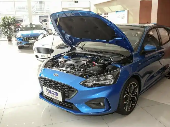 长安福特 福克斯 2021款 两厢 ecoboost 180 自动st line