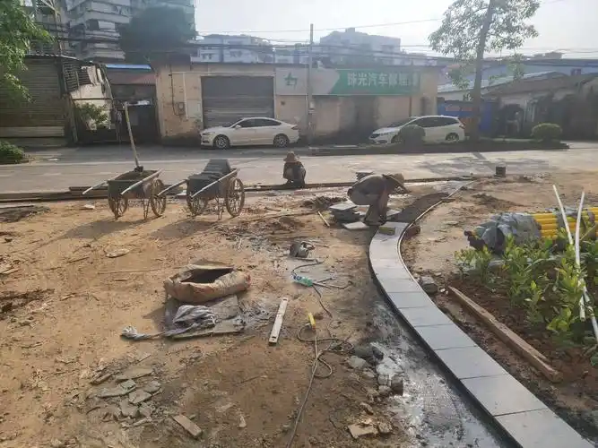 消防通道沥青路收边