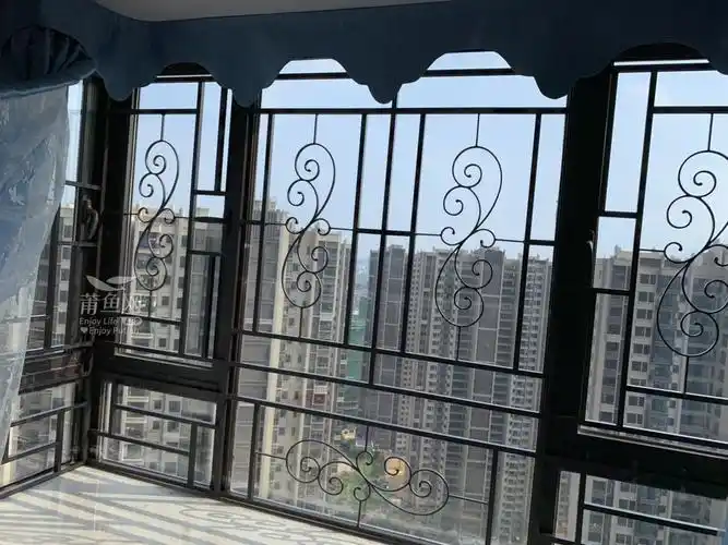隐形防盗网晾衣架窗花阳台封闭阳光房制作