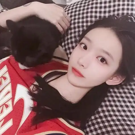 温柔干净且惊艳的头像女,甜味纯白甜美系少女-女生头像