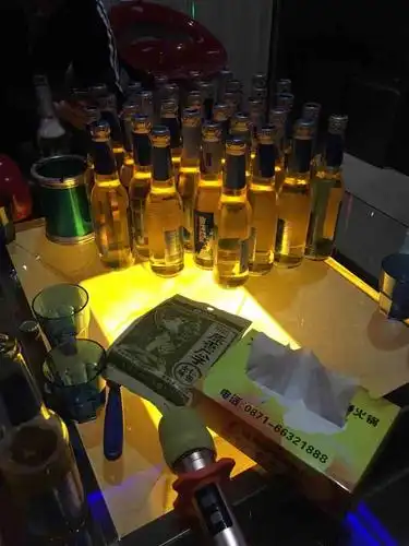 领迪量贩ktv时尚火锅-"环境不错,四百30瓶啤酒,还有小吃.