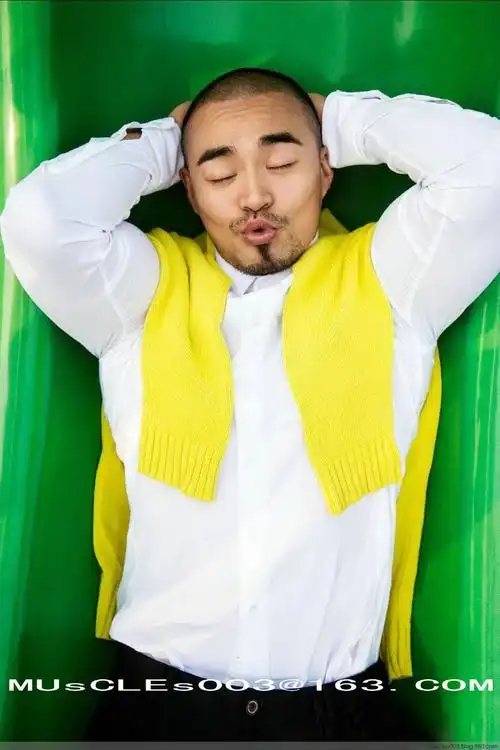 王巍- 大斌02 - 用肌肉建设我们的身体