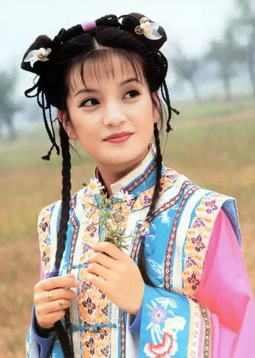 赵薇《还珠格格》剧照